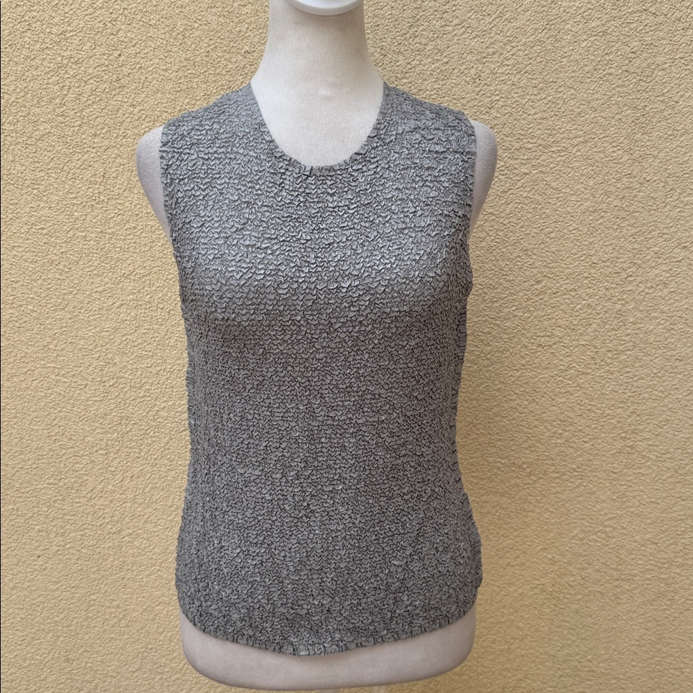 Tania Nardi crinkled pleats polyester silver gray crew neck sleeveless top